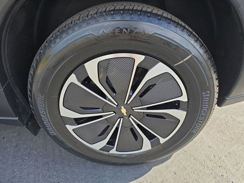 New 2025 Chevrolet Blazer EV LT image 33