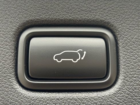 Used 2021 Kia Sportage EX w/ EX Technology Package image 12