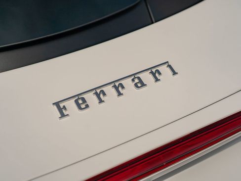 Used 2024 Ferrari SF90 Spider AWD/4WD image 9