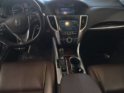 Used 2015 Acura TLX FWD image 4