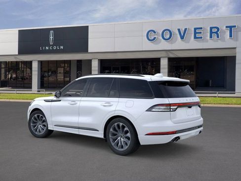 New 2026 Lincoln Aviator 2WD w/ Jet Appearance Package image 4