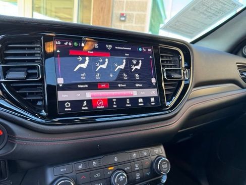 Used 2024 Dodge Durango R/T AWD/4WD image 30