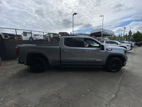 Used 2025 GMC Sierra 1500 Elevation w/ Elevation Premium Package AWD/4WD image 7