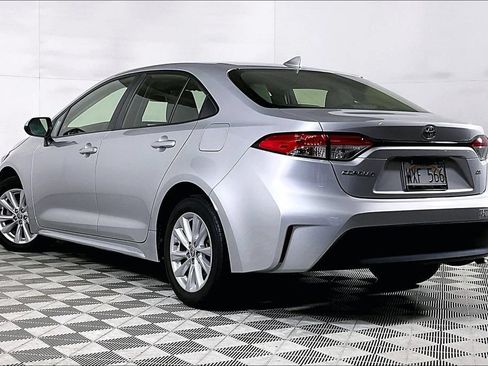 Used 2024 Toyota Corolla LE FWD image 13