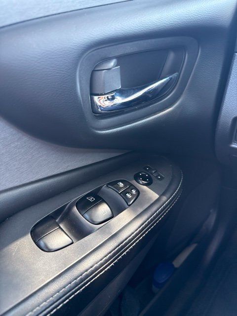 Used 2023 Nissan Murano SV AWD/4WD image 13