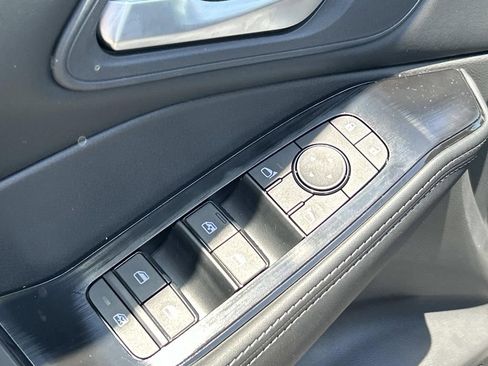 New 2026 Nissan Rogue SV FWD image 18