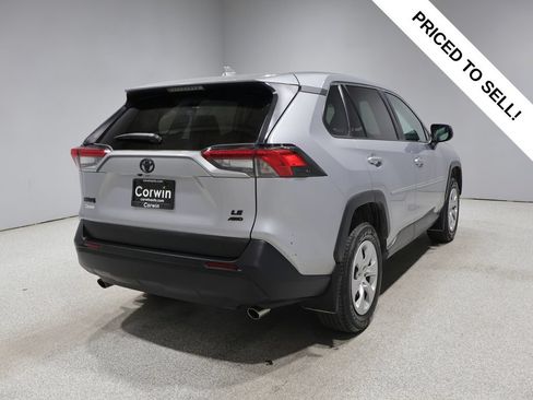 Used 2023 Toyota RAV4 LE AWD/4WD image 2