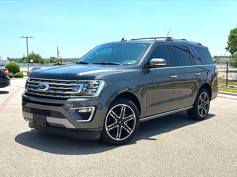 Used 2019 Ford Expedition Limited w/ Texas Edition Package RWD image 2