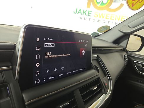 Certified 2023 GMC Yukon XL AT4 AWD/4WD image 20