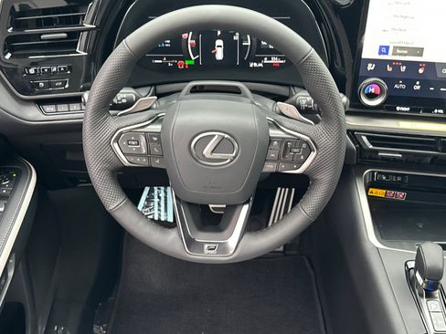 New 2026 Lexus TX 500h AWD image 11