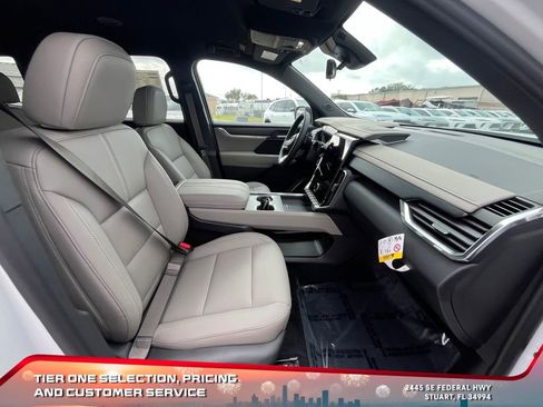 New 2026 GMC Acadia Elevation w/ Black Edition image 20