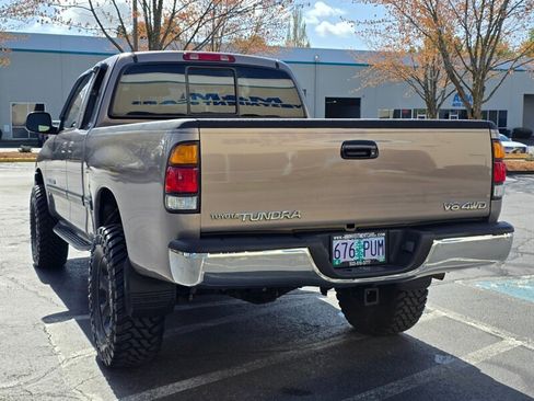 Used 2000 Toyota Tundra SR5 image 7