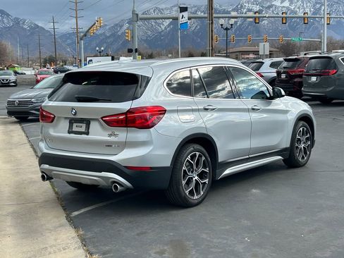 Used 2021 BMW X1 xDrive28i w/ Convenience Package image 4