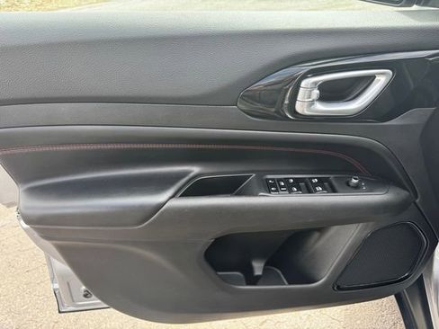 Used 2023 Jeep Compass Trailhawk w/ Trailhawk Convenience Group image 21