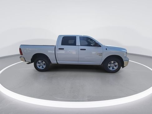 Certified 2019 RAM 1500 Tradesman w/ Popular Equipment Group AWD/4WD image 9