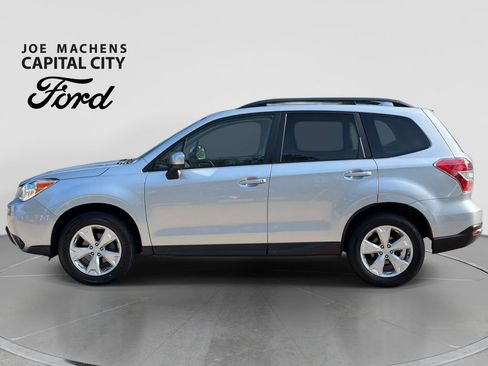 Used 2016 Subaru Forester 2.5i Premium AWD/4WD image 8