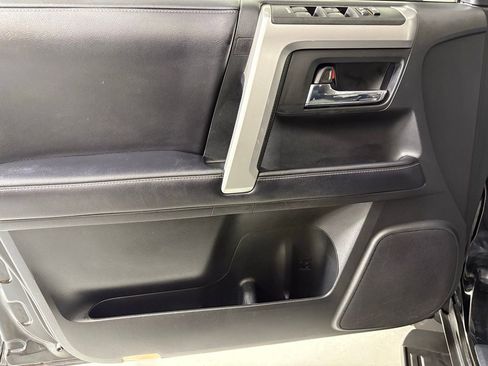 Used 2019 Toyota 4Runner SR5 image 13