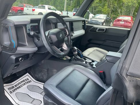 Used 2024 Ford Bronco Black Diamond AWD/4WD image 15