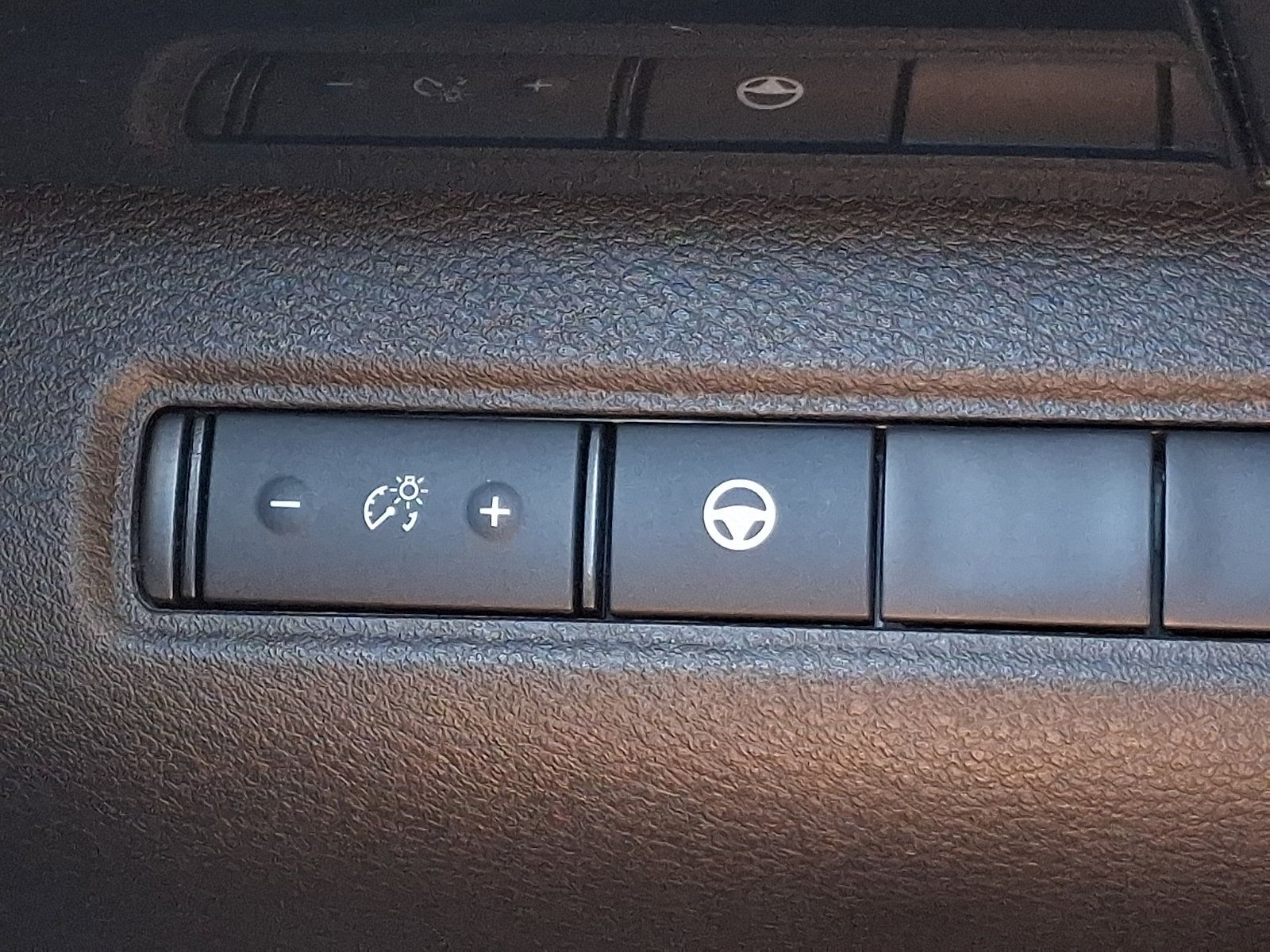 Certified 2024 Nissan Pathfinder SV AWD/4WD image 26