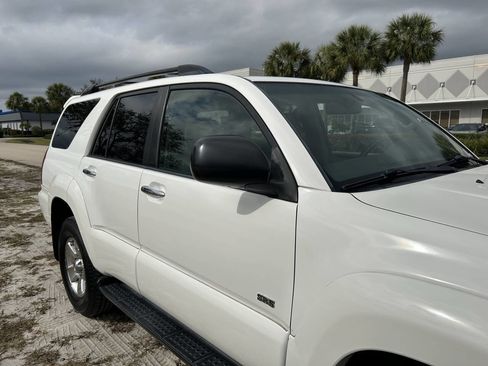 Used 2007 Toyota 4Runner SR5 image 15