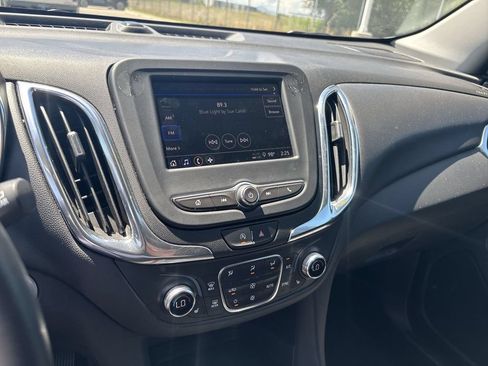 Used 2024 Chevrolet Equinox LT AWD/4WD image 17