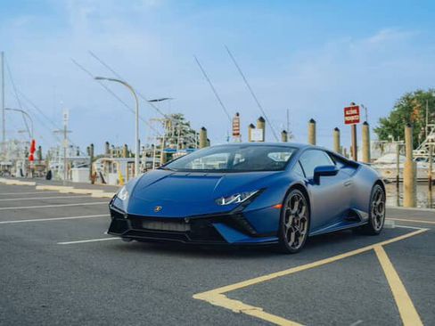 Used 2023 Lamborghini Huracan Tecnica RWD image 35