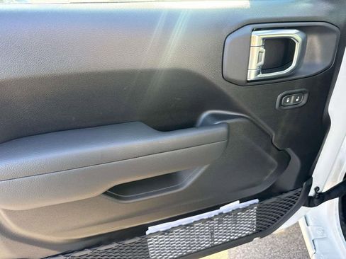 New 2026 Jeep Gladiator Sport image 20