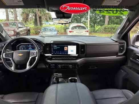 Used 2024 Chevrolet Silverado 1500 LTZ AWD/4WD image 6