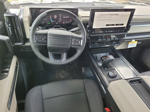 New 2026 GMC Hummer EV 4x4 Crew Cab image 8