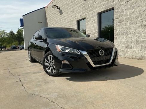 Used 2020 Nissan Altima 2.5 S AWD/4WD image 1