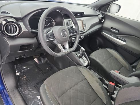 Used 2020 Nissan Kicks SV FWD image 15