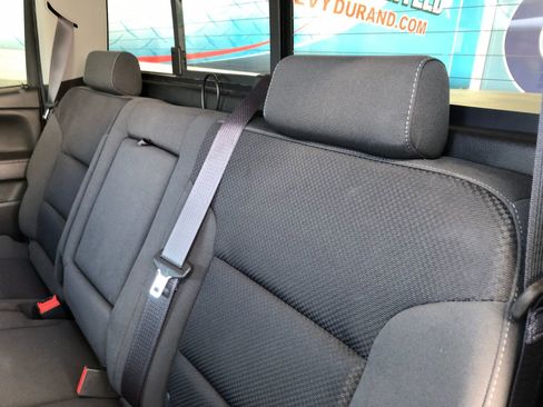 Used 2017 GMC Sierra 1500 SLE w/ SLE Value Package AWD/4WD image 10