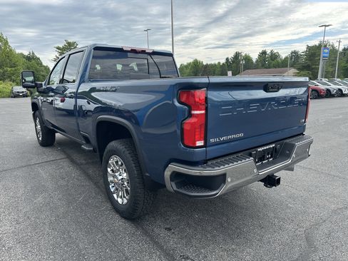 New 2026 Chevrolet Silverado 2500 LTZ w/ LTZ Premium Package AWD/4WD image 7