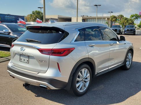 Certified 2019 INFINITI QX50 Essential w/ Premium Heat Package image 3
