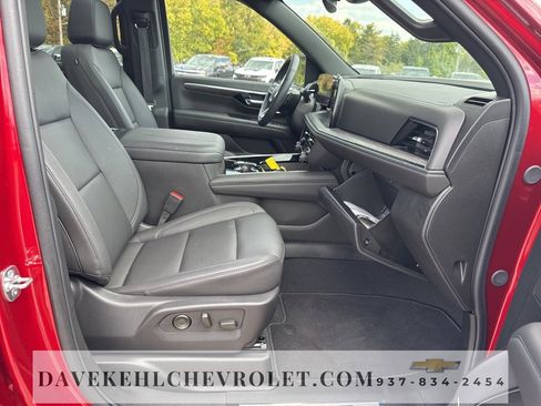 Certified 2025 Chevrolet Tahoe Z71 w/ Comfort Package image 31