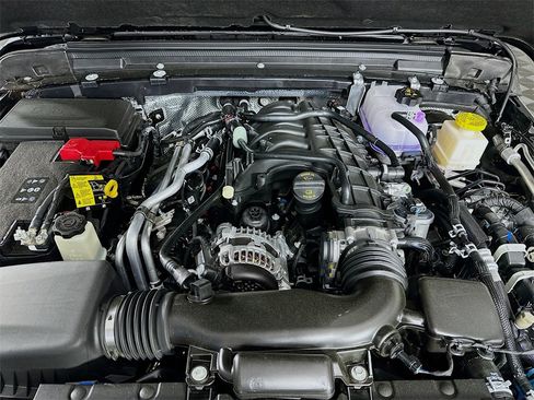 New 2025 Jeep Gladiator Willys image 18