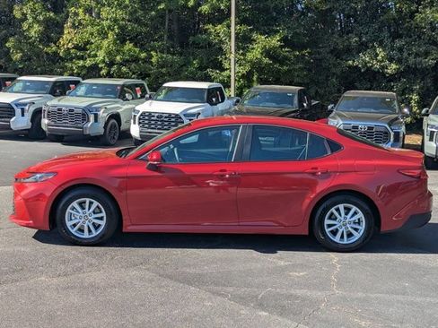 Used 2026 Toyota Camry LE FWD image 4