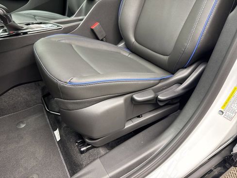 New 2026 Buick Encore GX Sport Touring image 25