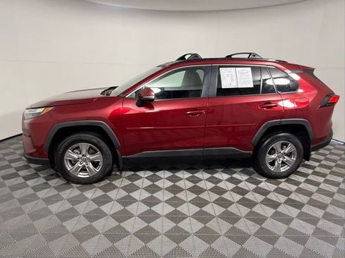 Used 2023 Toyota RAV4 XLE w/ Convenience Package image 3