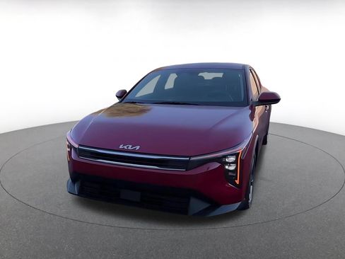 Used 2026 Kia K4 FWD image 4