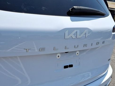 Used 2024 Kia Telluride EX AWD/4WD image 30