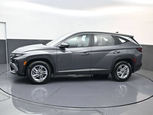 Used 2026 Hyundai Tucson SE FWD image 7
