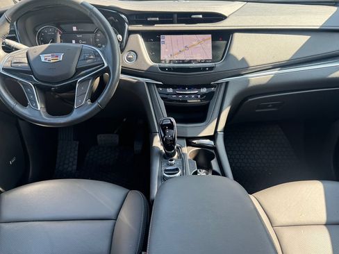 Used 2024 Cadillac XT5 Premium Luxury AWD/4WD image 17