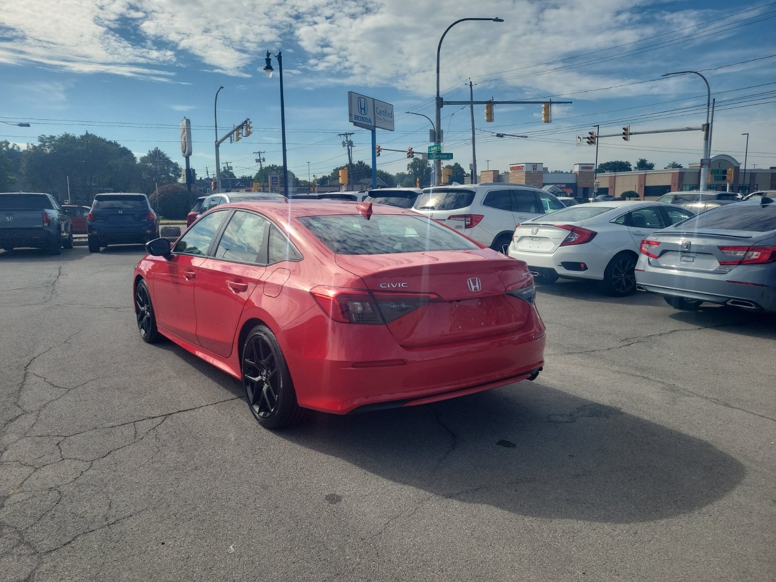 Used 2024 Honda Civic Sport image 3