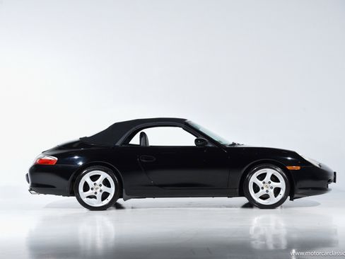 Used 2003 Porsche 911 Carrera RWD image 10