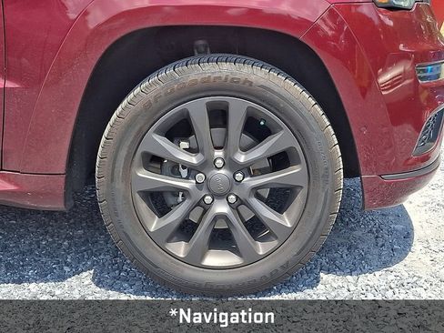 Used 2018 Jeep Grand Cherokee High Altitude AWD/4WD image 10