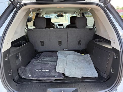 Used 2017 GMC Terrain SLE FWD image 17