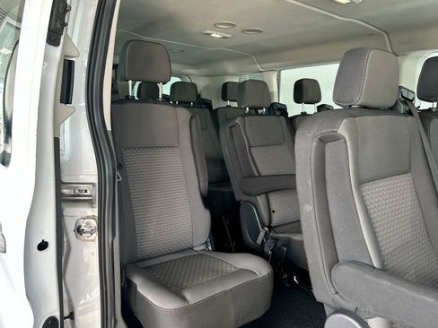 Used 2024 Ford Transit 350 XLT RWD image 33
