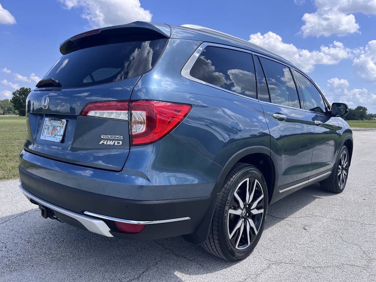 Used 2020 Honda Pilot Touring image 12