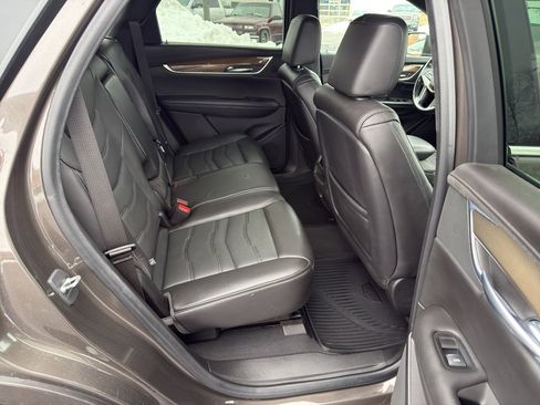 Used 2019 Cadillac XT5 Platinum image 49